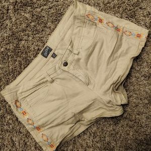 BeBop size 11 khaki short shorts